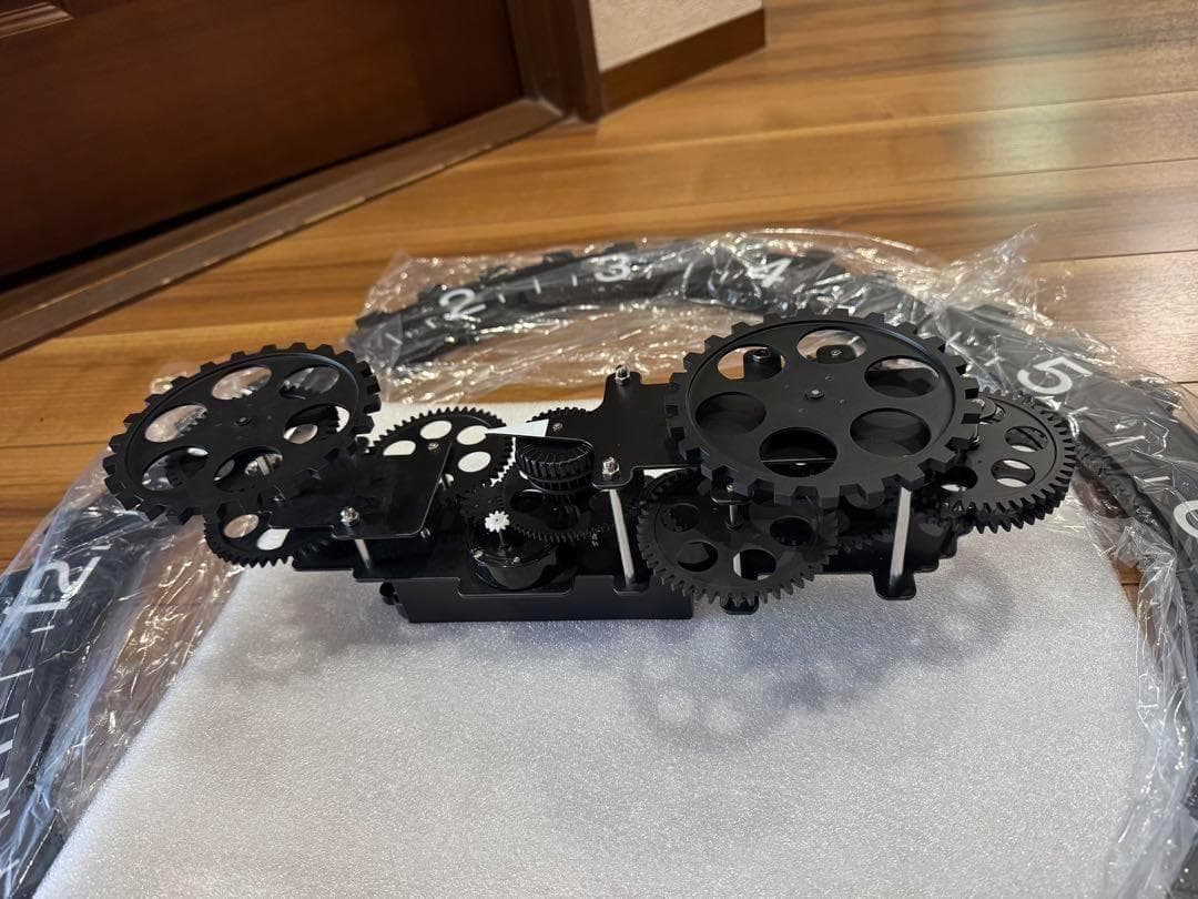新品 壁掛け時計ムービングギア 歯車デザイン おしゃれ インテリア ビッグサイズ