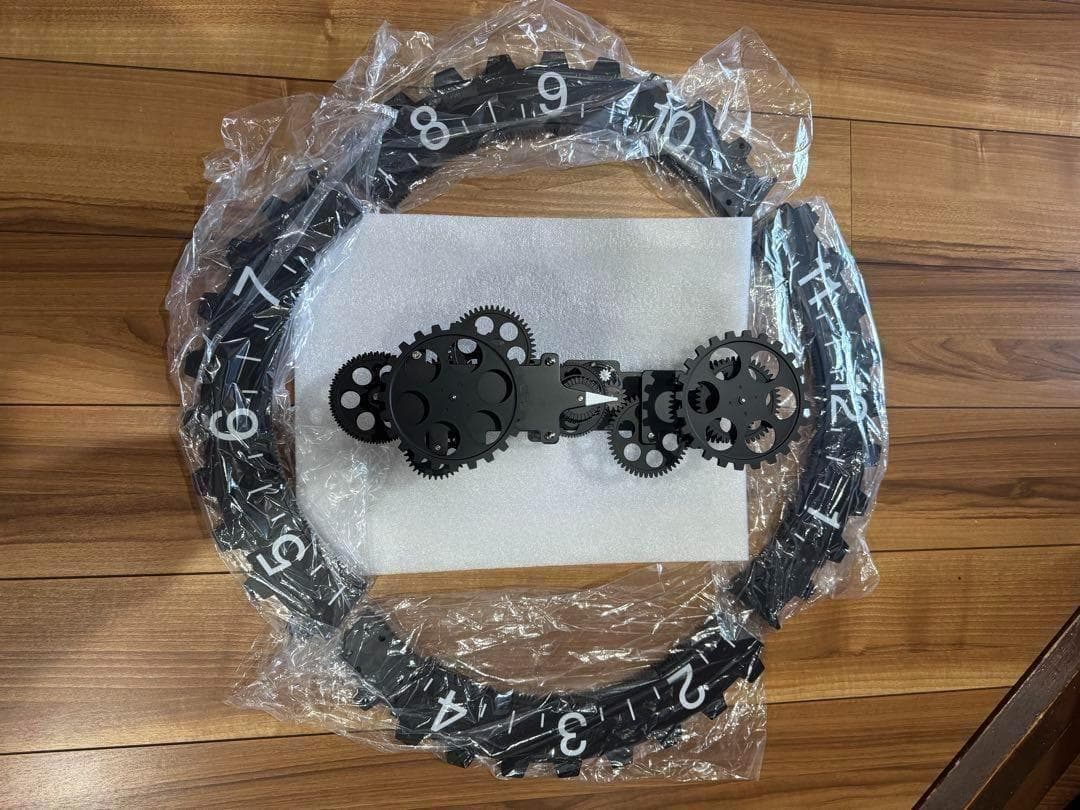 新品 壁掛け時計ムービングギア 歯車デザイン おしゃれ インテリア ビッグサイズ