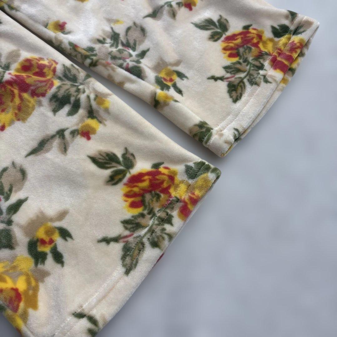 キッドブルー　パジャマ　ルームウェア　セットアップ　ストレッチ　花柄　肌触り◎