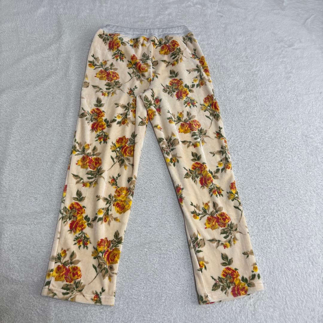 キッドブルー　パジャマ　ルームウェア　セットアップ　ストレッチ　花柄　肌触り◎