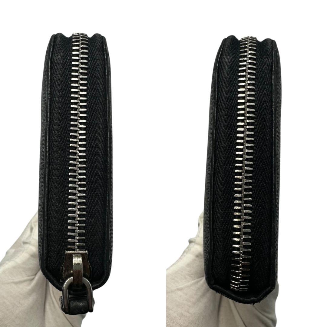 【美品】箱付き プラダ ラウンドファスナー サフィアーノレザー 長財布 ネイビー