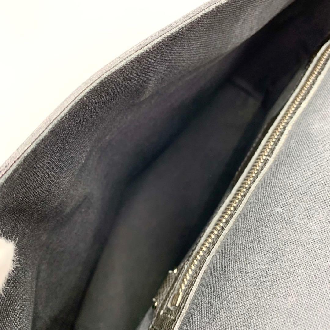 専用品ルイヴィトン ロマン タイガ ショルダーバッグ ブラック 斜め掛け 黒