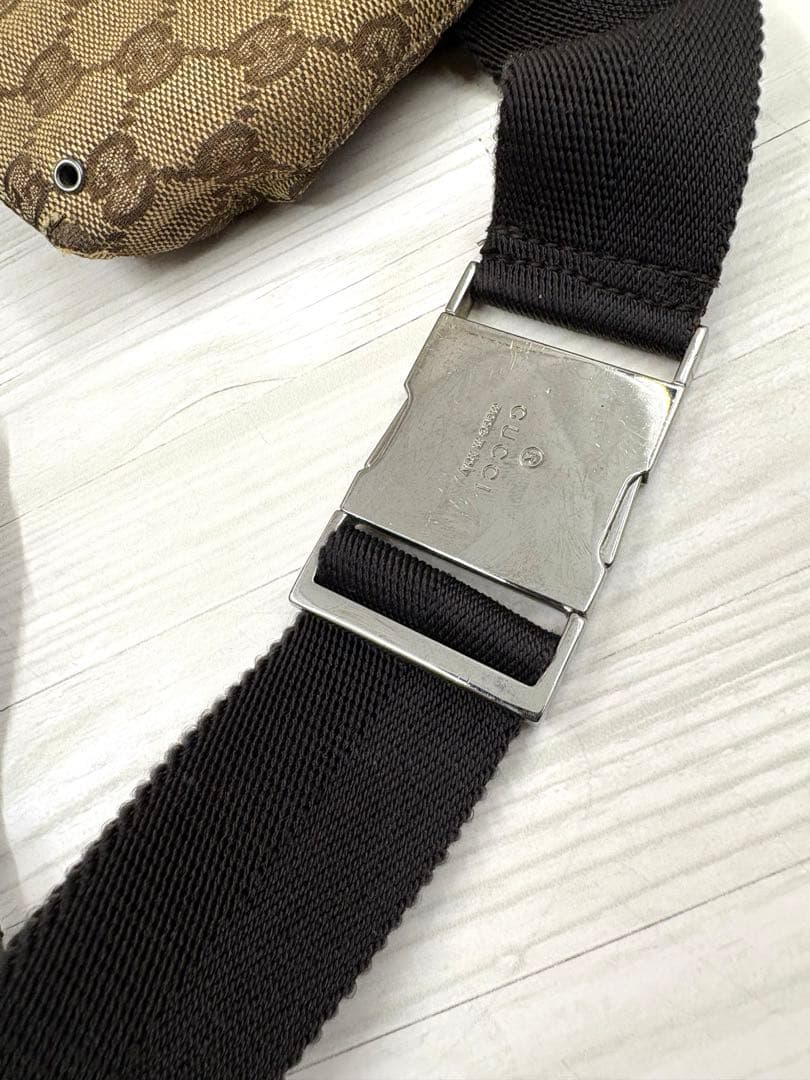 GUCCI グッチ　GGロゴ　ウエストバッグ　ショルダーバッグ　ジョッキー