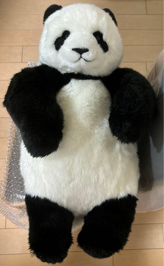 【♡ファーファ♡タグ付き新品】上野動物園　パンダ　抱っこパンダ　ぬいぐるみ