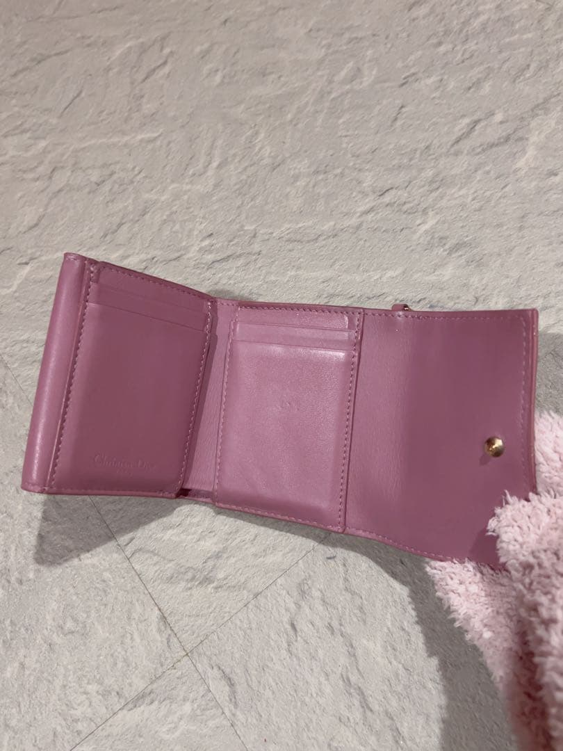 ディオールお財布