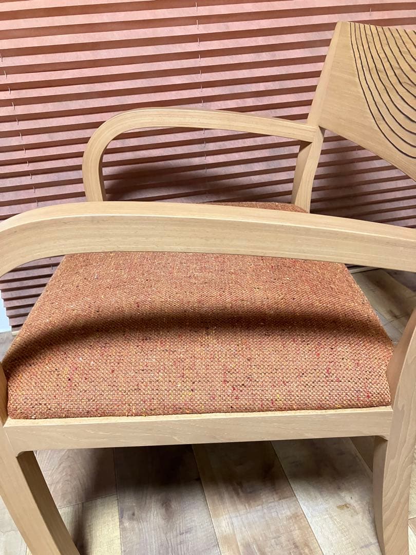 ねこにゃん様 カンディハウス/CONDEHOUSE ストライプ　アームチェア