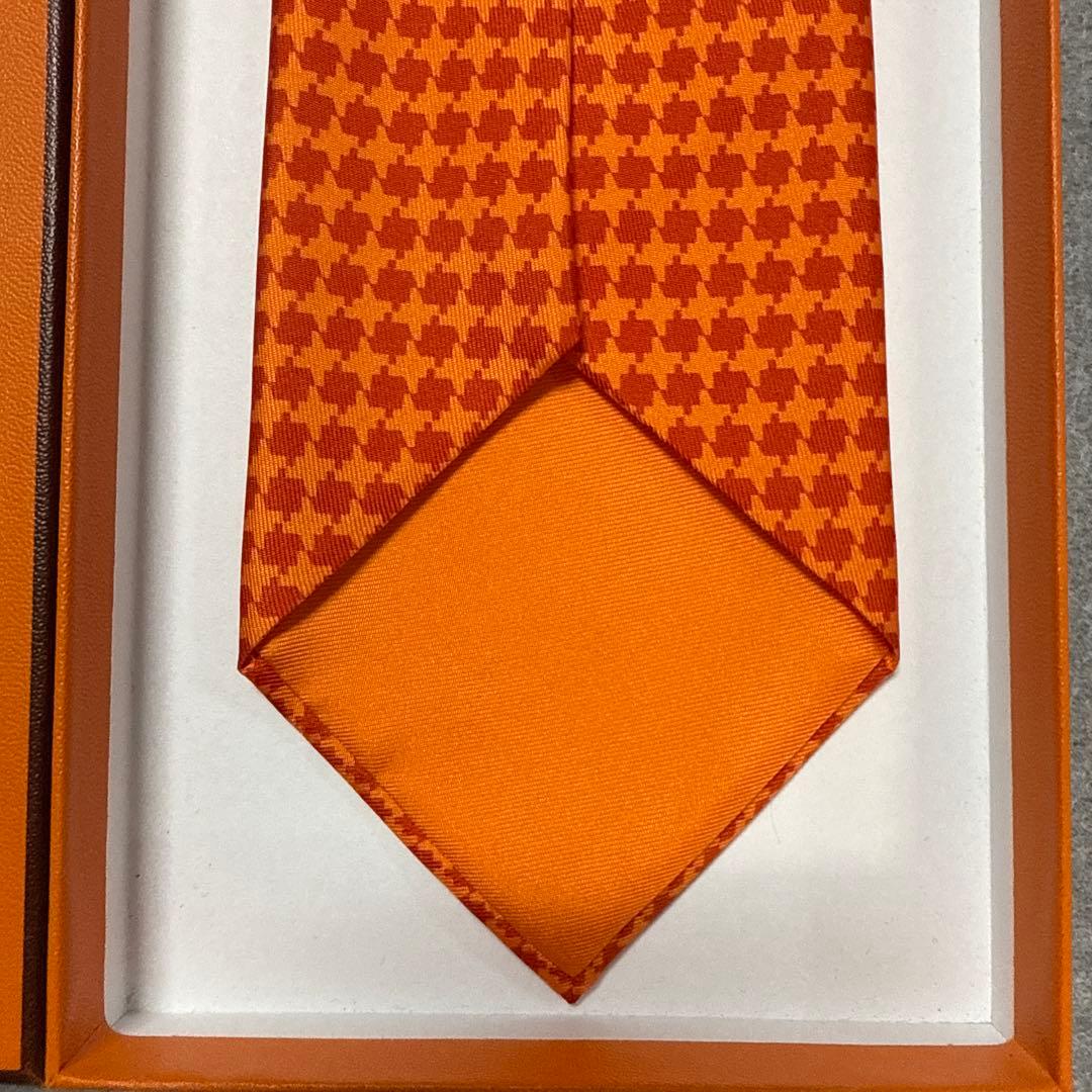 未使用タグ付　エルメス　ネクタイ　オレンジ　シルク　派手　結婚式