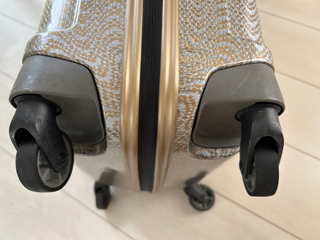 k*a様 【サムソナイト】スーツケース　コスモライン　スピナー55　36L us