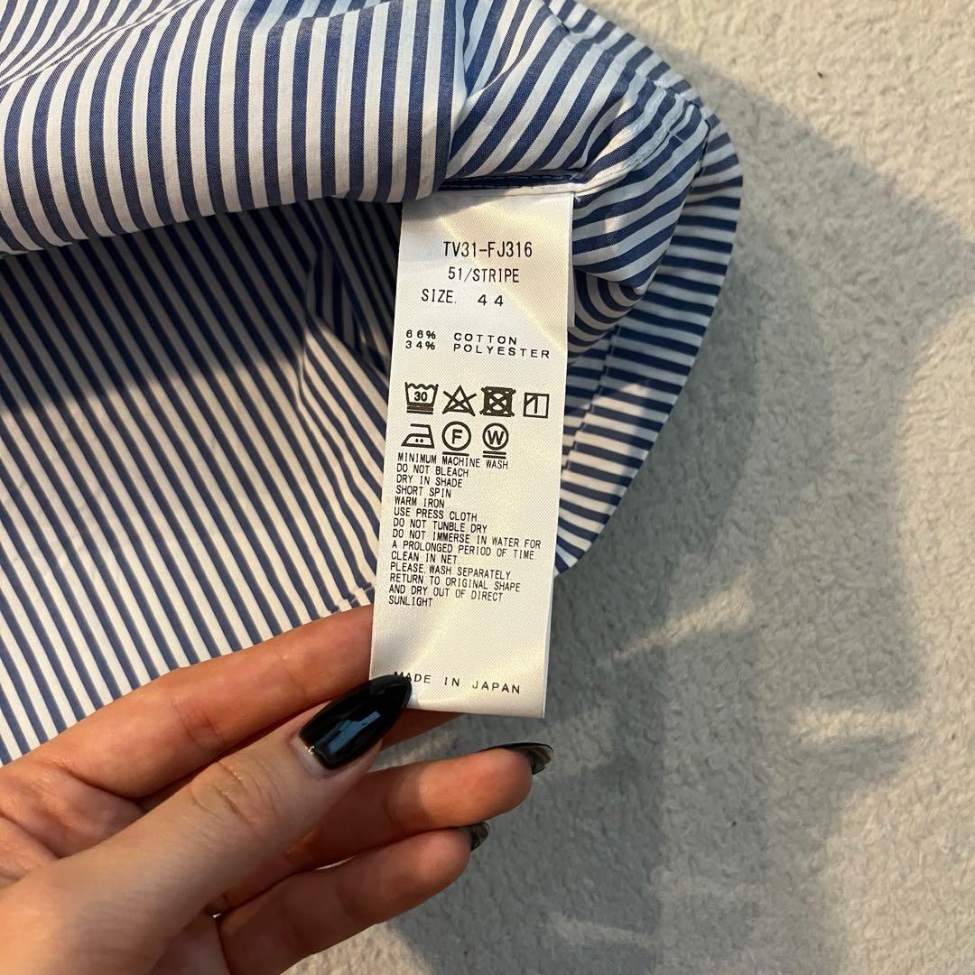 TOGA VIRILIS ストライプ 半袖シャツ ショート丈