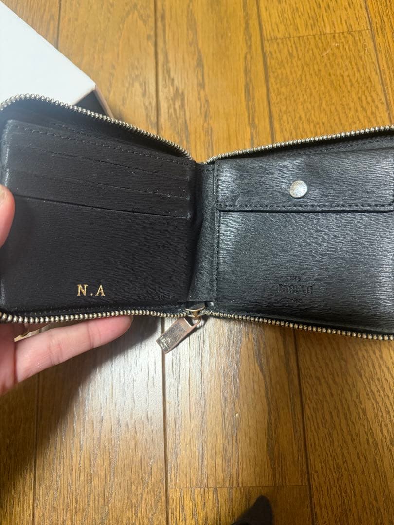 BERLUTI 二つ折り財布 紫 レザー　ベルルッティ