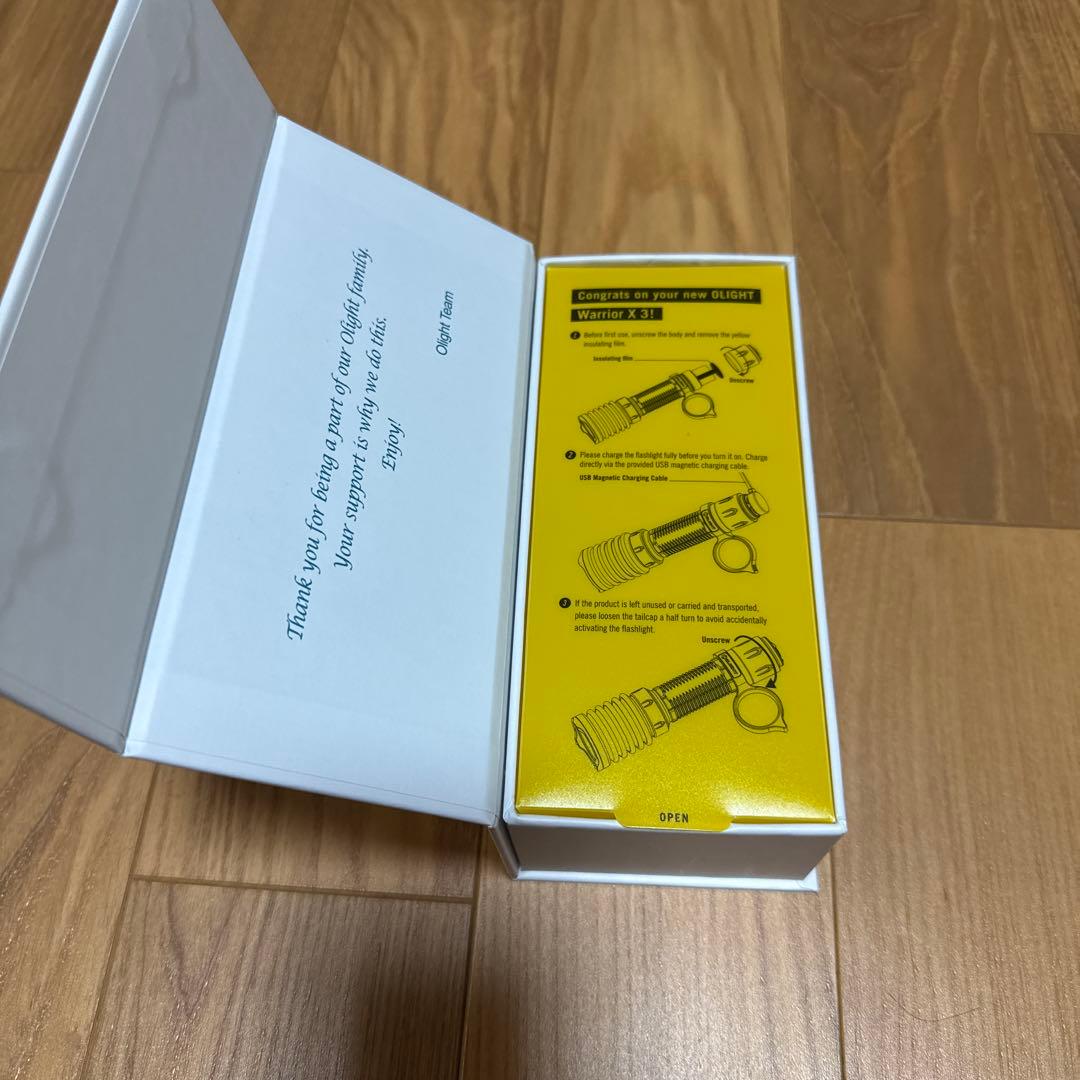 オーライトOLIGHT WARRIOR Ｘ３　田村装備開発　タクティカルライト