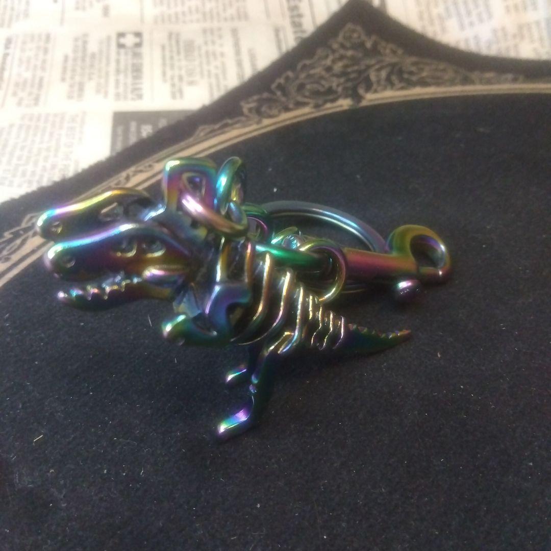 コーチ　レインボーメタリック　レキシー　立体　キーホルダー【美品、希少？】