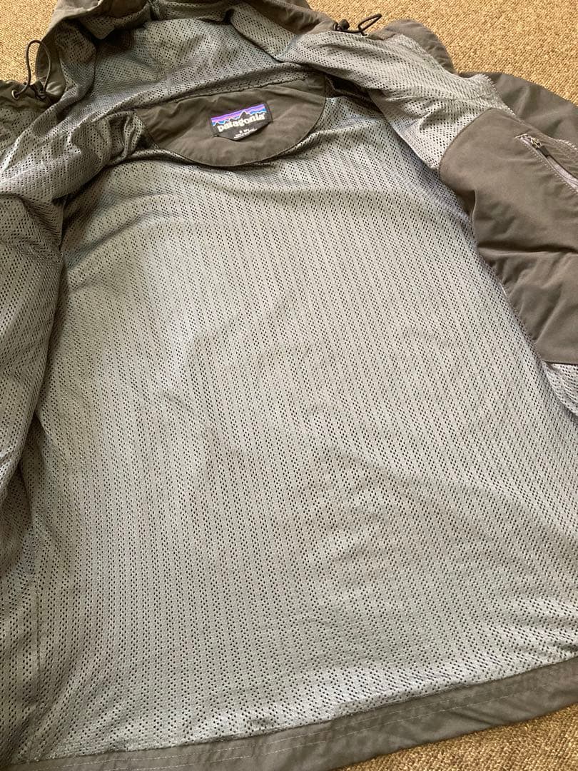 パタゴニア　イスマスユーティリティジャケット　S 　インクブラック