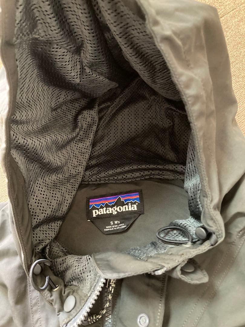 パタゴニア　イスマスユーティリティジャケット　S 　インクブラック