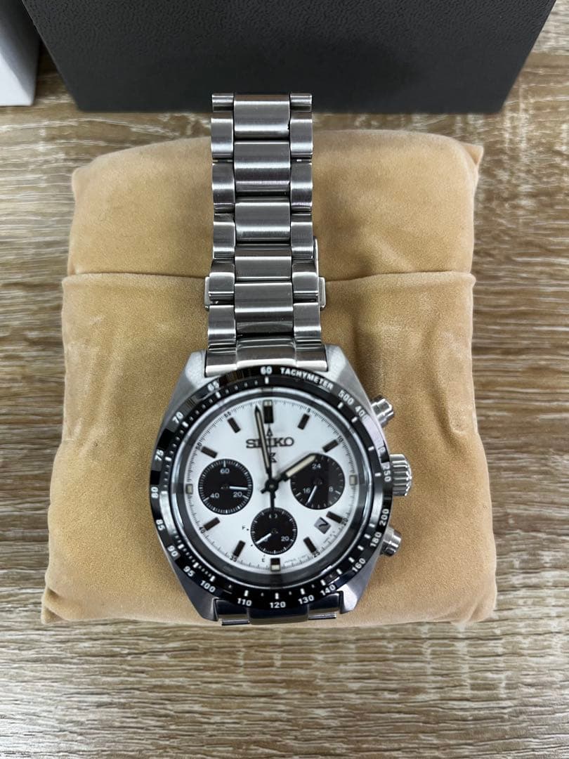 美品　SEIKO クロノグラフ ホワイト/ブラック