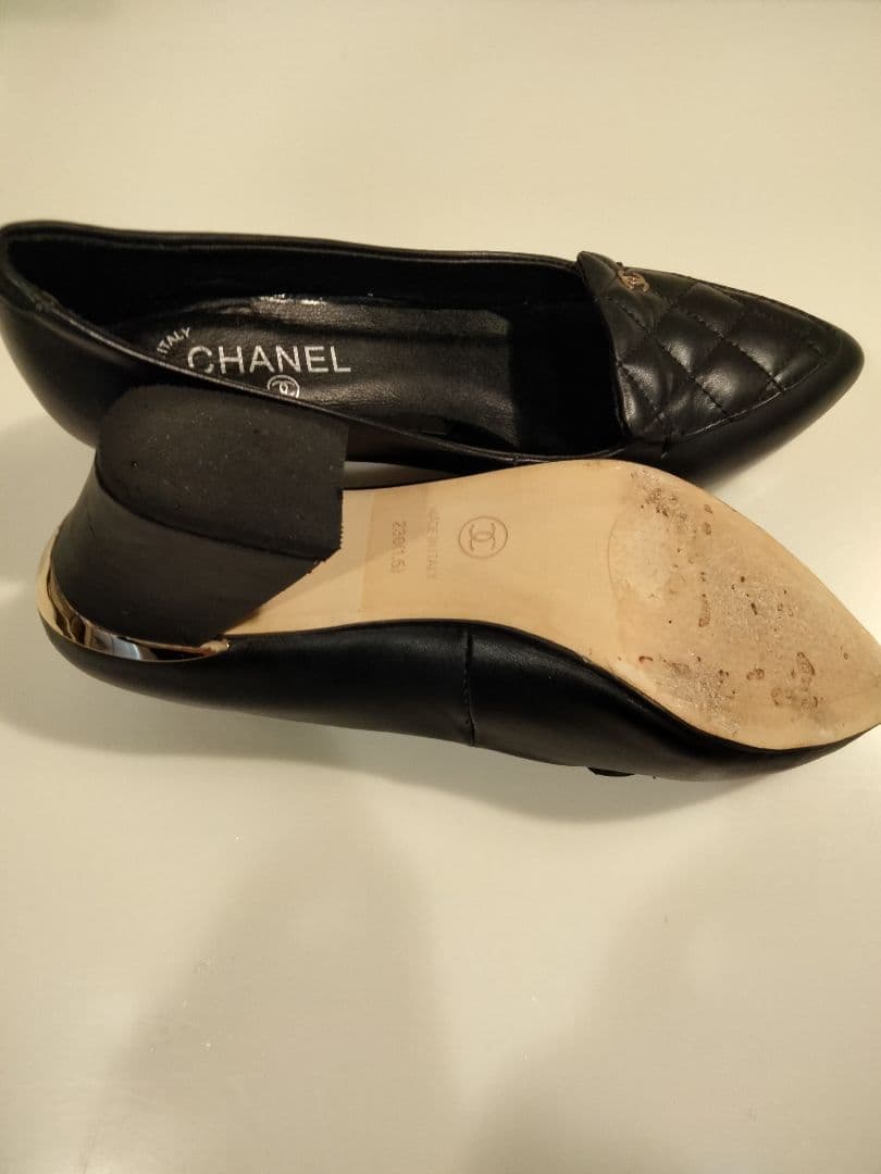 CHANEL ブラック キルティング パンプス