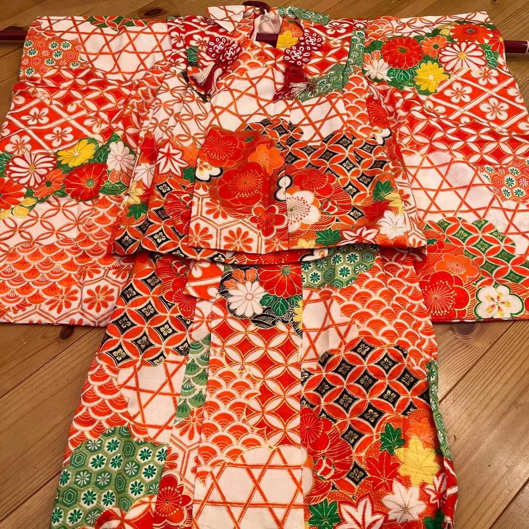 七五三 3歳 女の子 被布コートセット レトロモダン 赤系 花柄 フルセット
