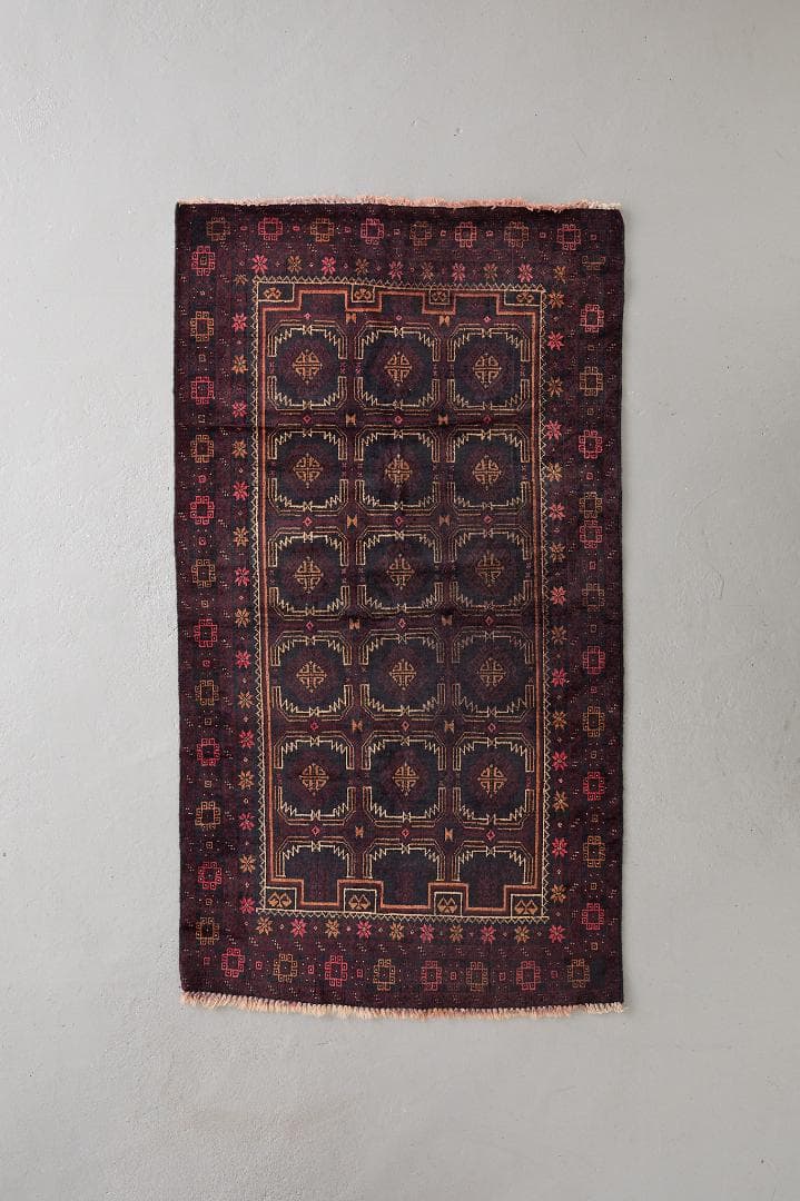 ヴィンテージラグ　トライバルラグ　バルーチ族（198×107cm）黒　紺　赤