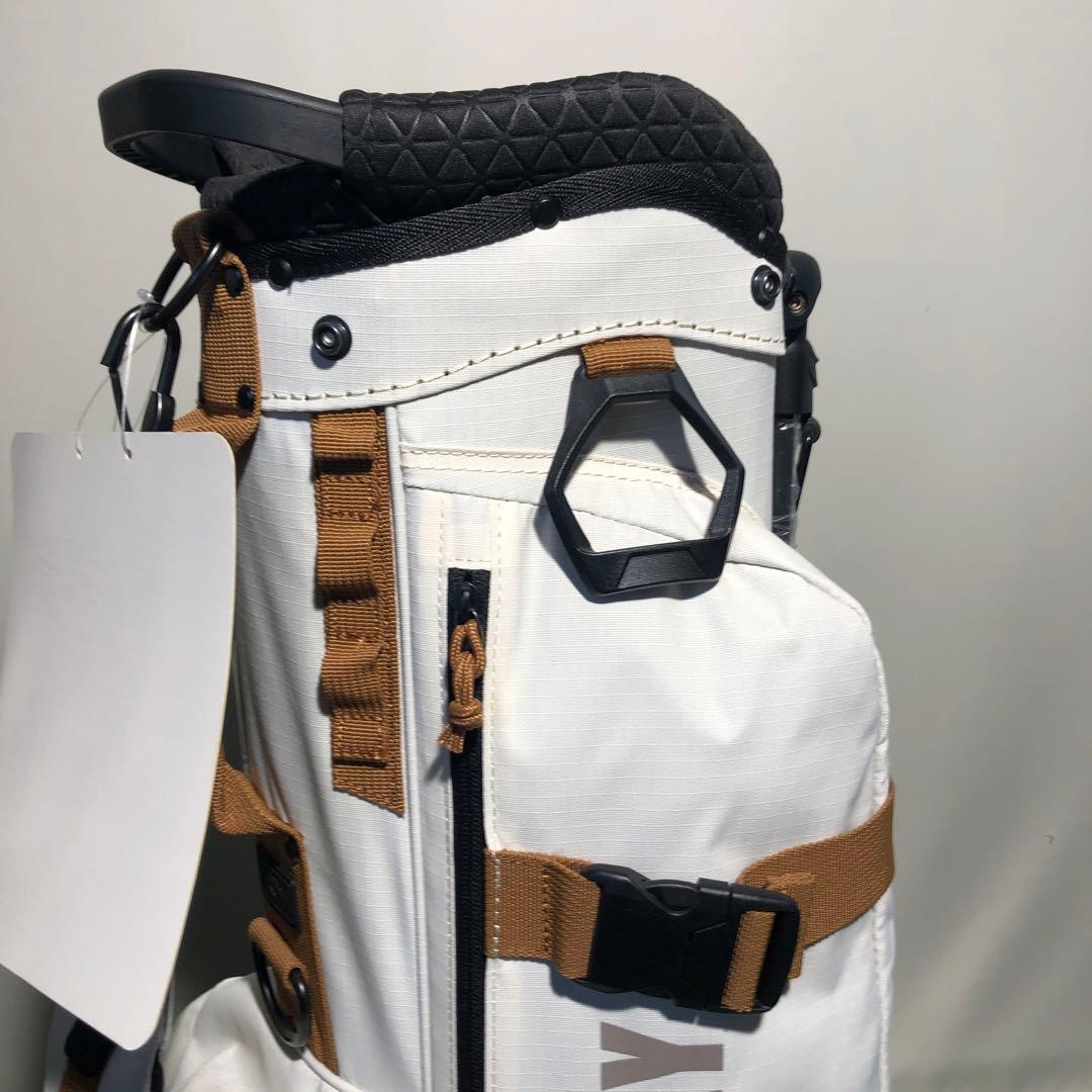 キャロウェイ　レイドバック　スタンド式 キャディバッグ　7.5型 ベージュ