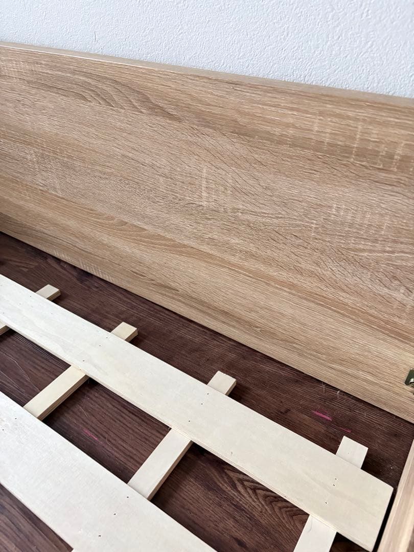 青梅市引渡し⭐︎LOWYA セミダブルベッドフレーム（すのこ付き）ローベッド