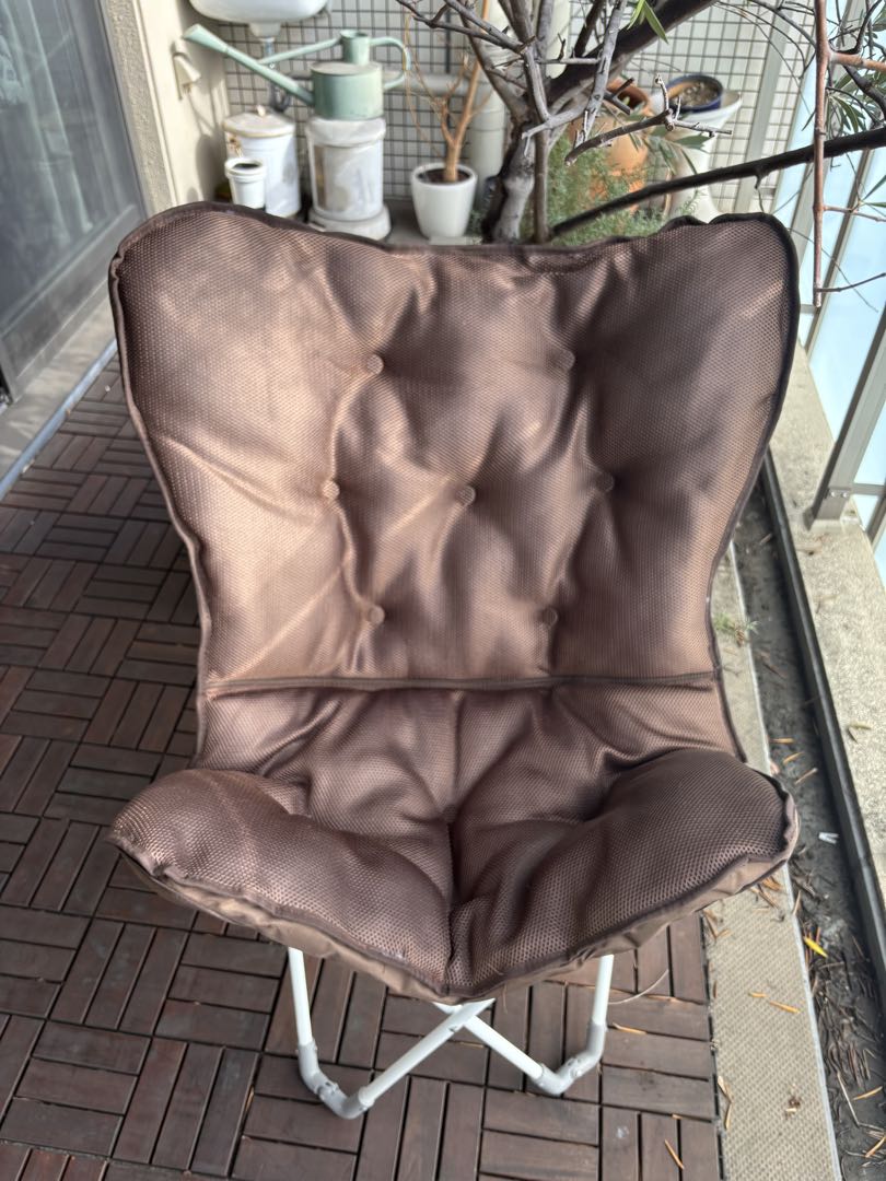 バタフライチェア2脚➕テーブル