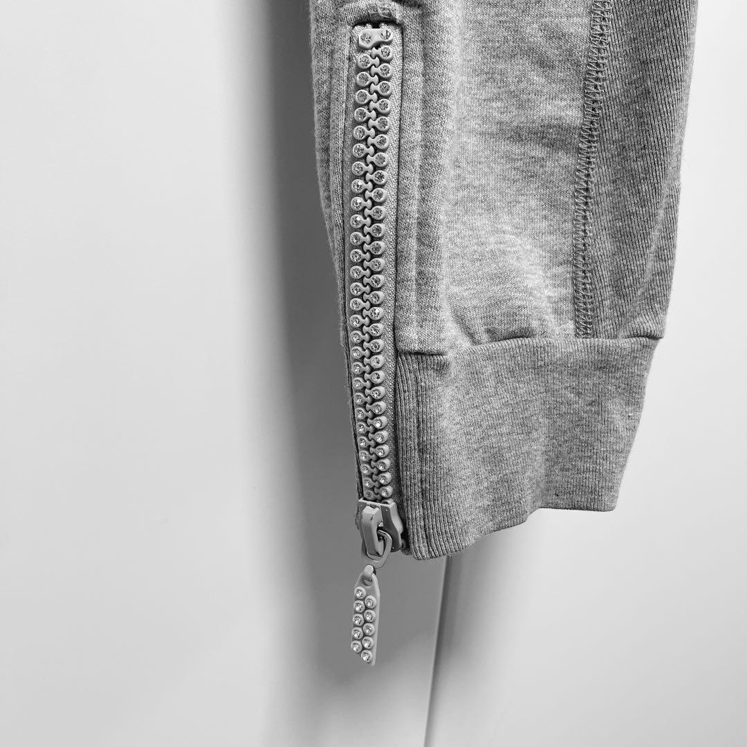 1piu1uguale3 RELAX セットアップ グレー ラインストーン XL