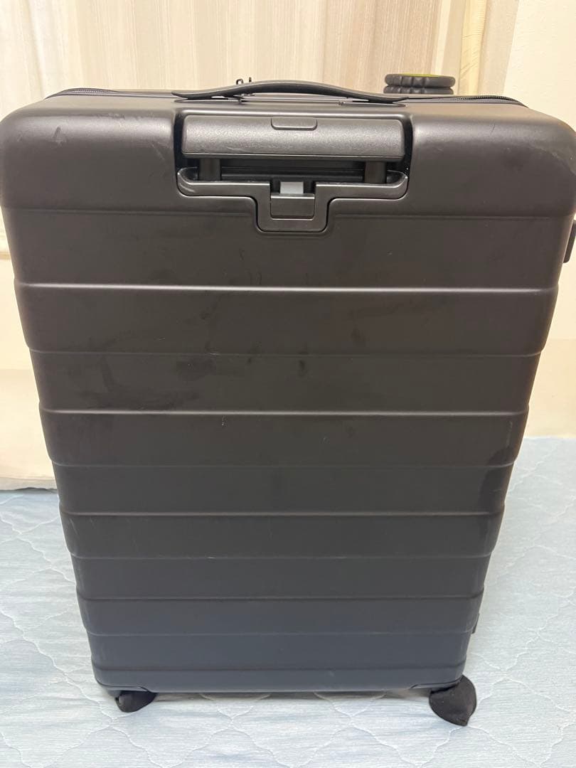 無印良品 バーを自由に調節できる ハードキャリーケース(105L)黒