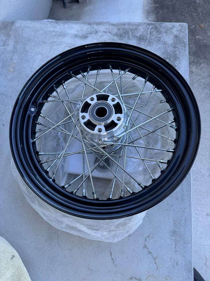 ハーレーダビッドソン ダイナFXDB　純正リアホイール