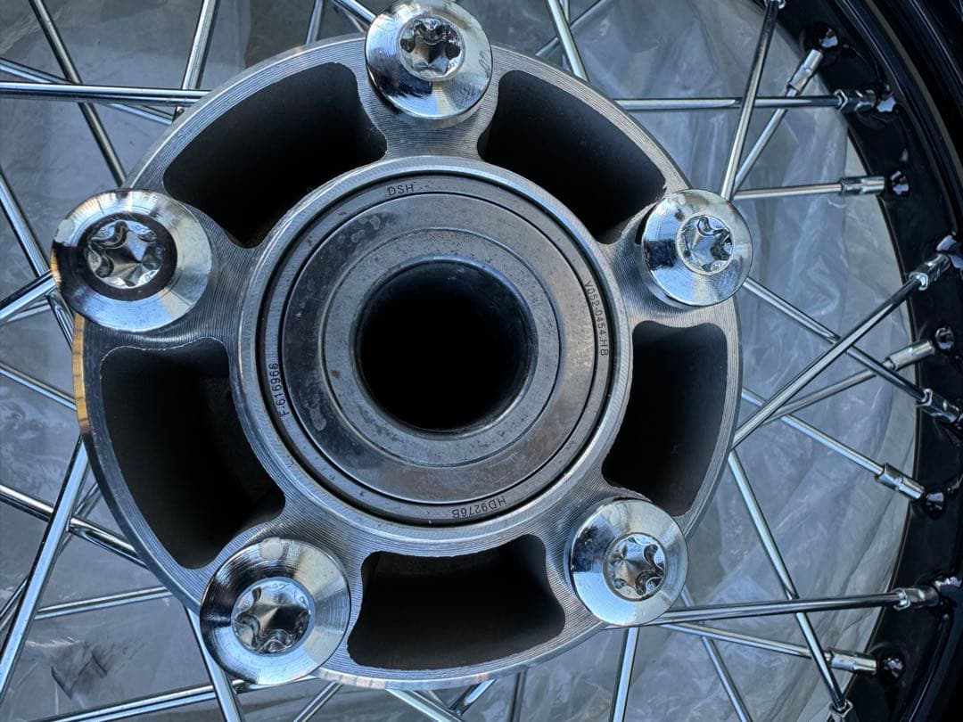 ハーレーダビッドソン ダイナFXDB　純正リアホイール