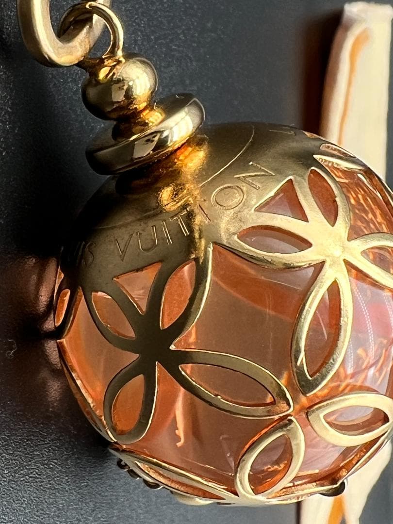 ルイヴィトン ポルトクレ アイスボール バッグチャーム M66779