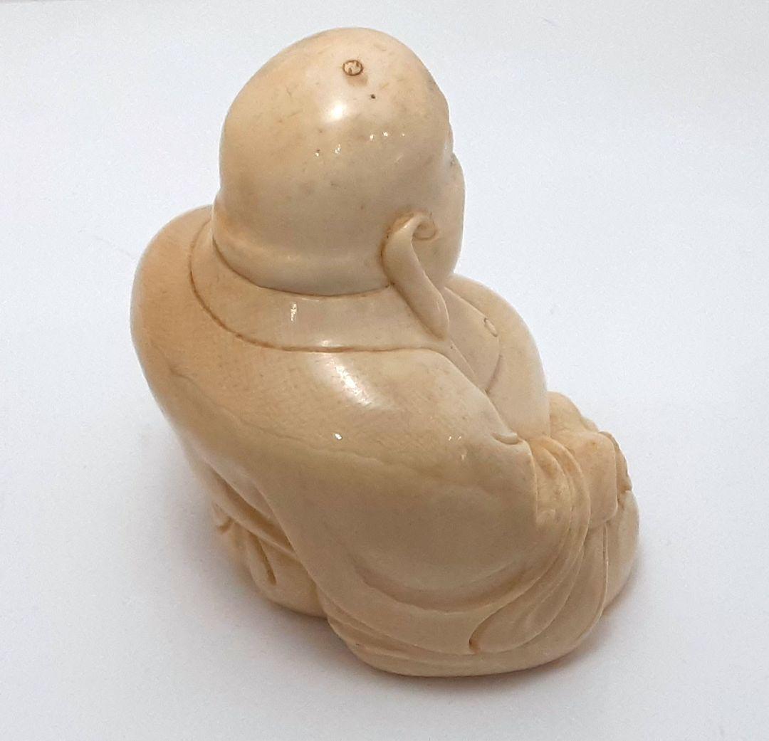 Y1701-5 細密彫刻 極上 布袋置物 唐木台付 総重量319.4g