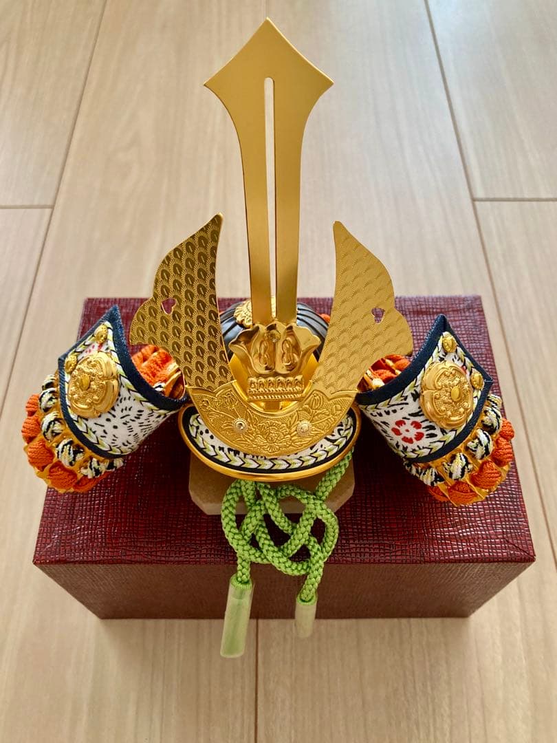 【58%OFF】吉徳 五月人形 豆正成公兜 未使用保管品