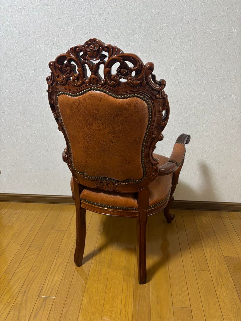 革張アンティークチェア 肘掛け付 古録展 送料無料⓵