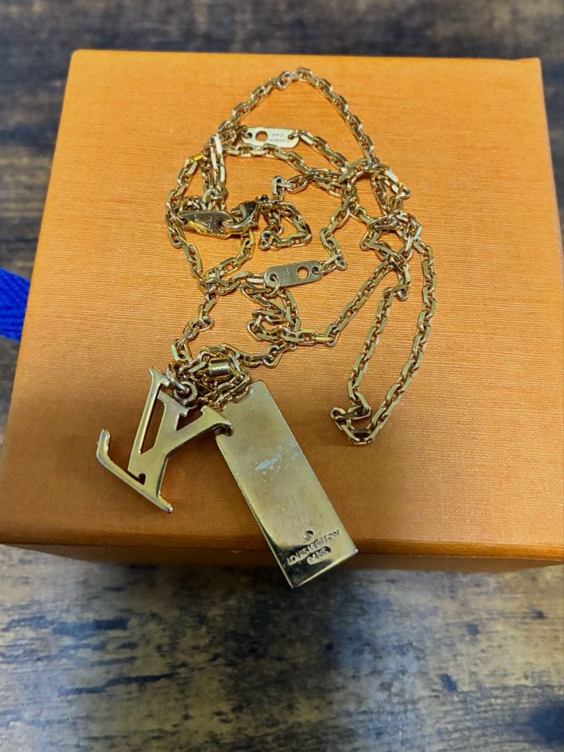 Louis Vuitton ゴールド ネックレス