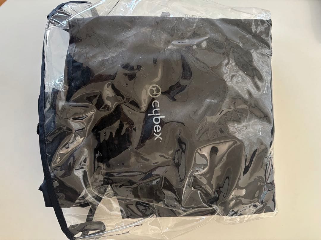 cybex eezy S twist サイベックスイージーS ツイスト　ブラック