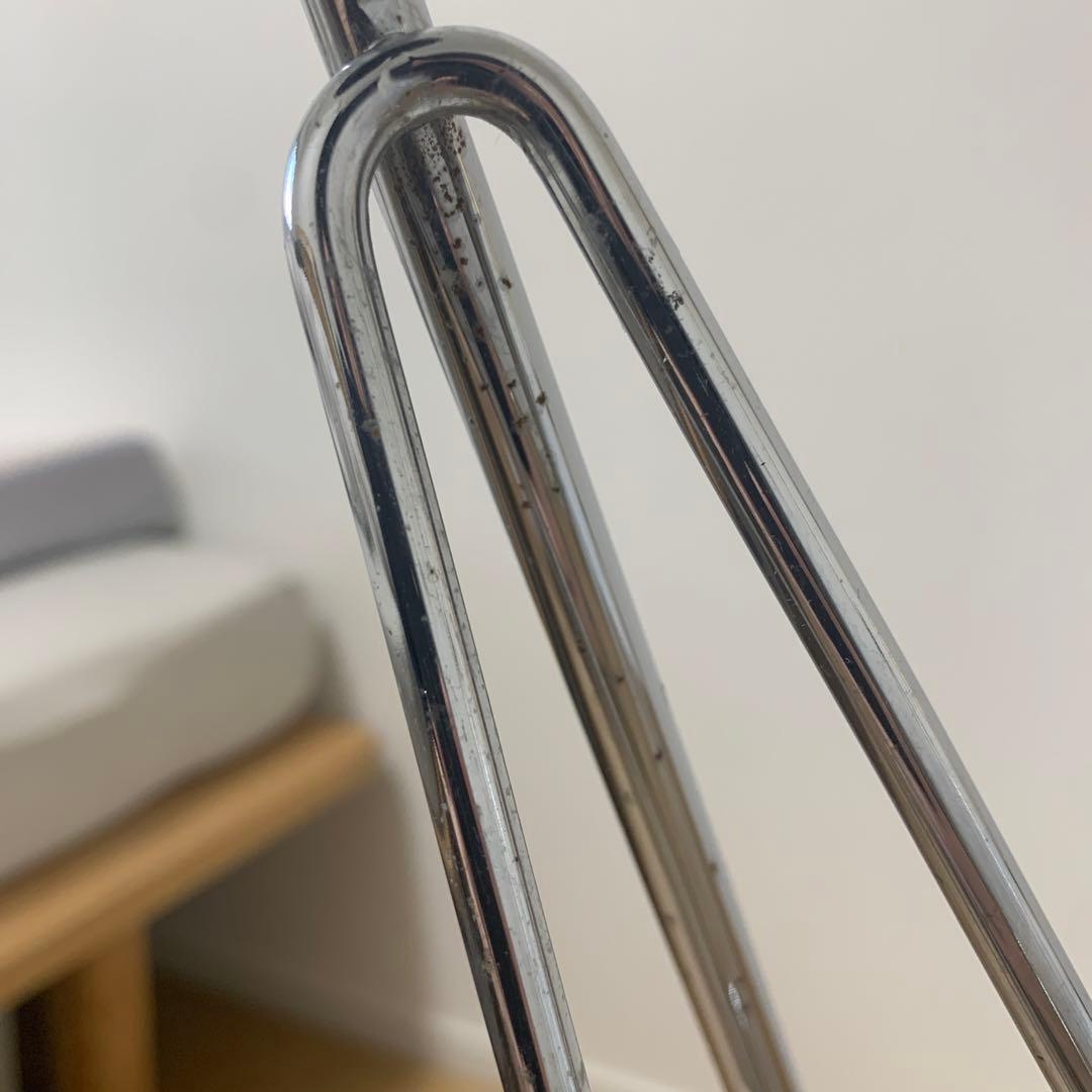 イームズ サイドシェルチェア エッフェルベース