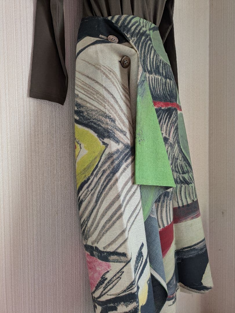 ないとじゃあ様 Y's 斬新なプリント柄ポンチョor ラップスカート　２ＷＡＹ