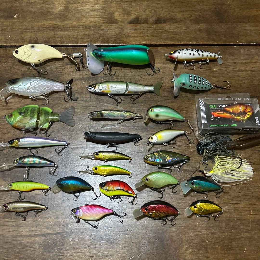 ガウラクラフトなど　バス釣り引退ルアーセット　２8個