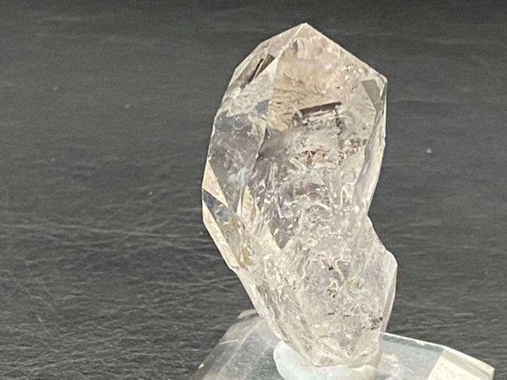 ダイヤモンドクォーツ　ハキマー　  レインボー　28g