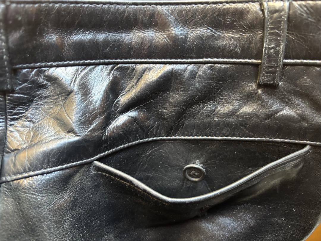 KATHARINE HAMMNETT LONDON レザーパンツ