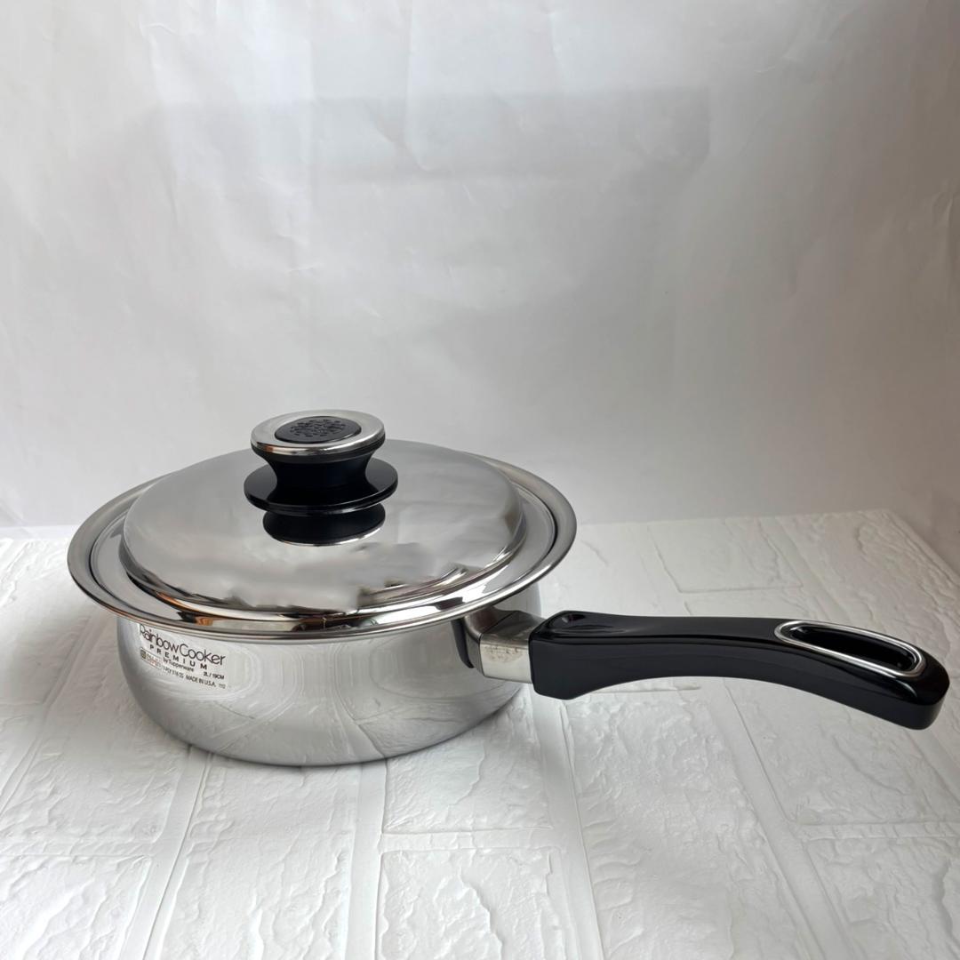 タッパーウェア　レインボークッカープレミアム19㎝片手鍋