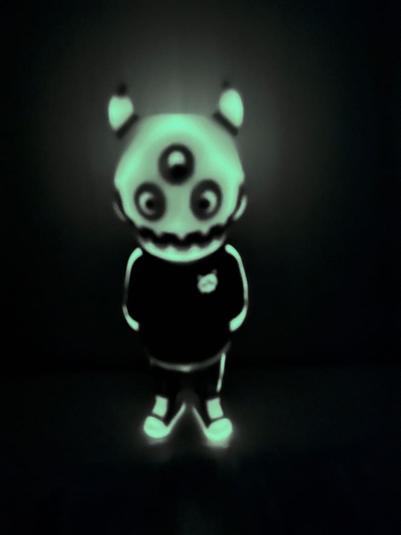 Nekomata worksネコマタワークス ジュニパー ソフビ 蓄光 ブラック