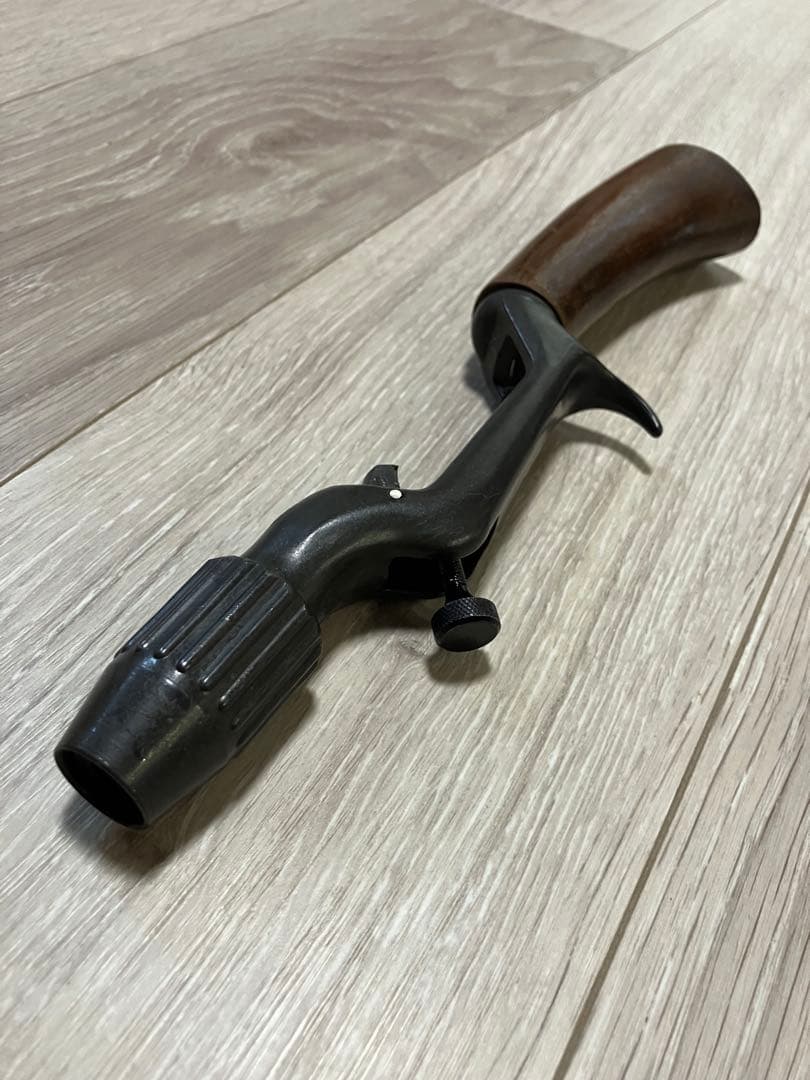 フェザーウェイトチャンピオングリップ 木製ナタグリップ