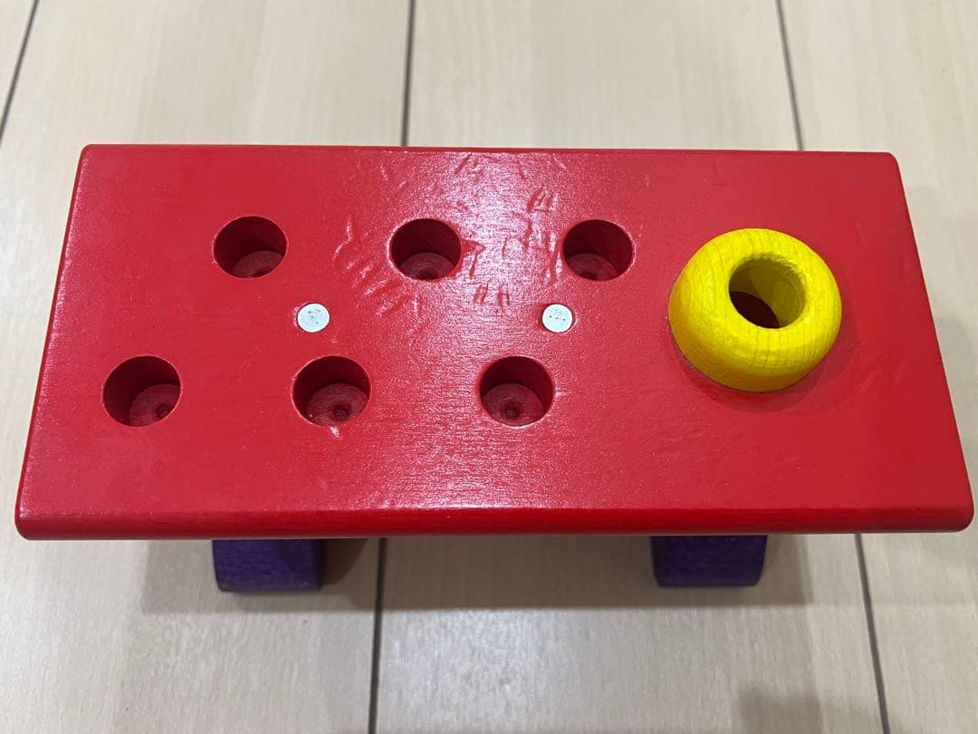 NIC社　木製知育玩具 ハンマートイ　大工さん　ニック