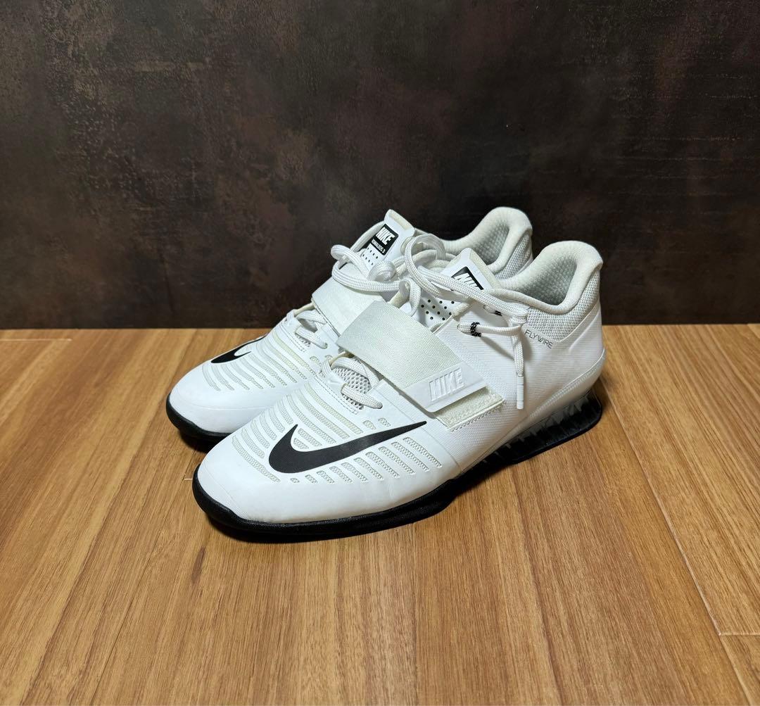 ウエイトトレーニング NIKE ROMALEOS 3
