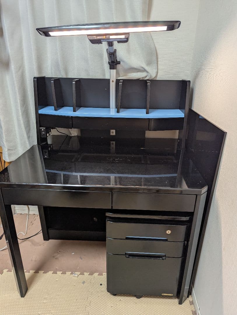 黒のデスク LEDライト付き 収納棚くろがねコンポーネント勉強机