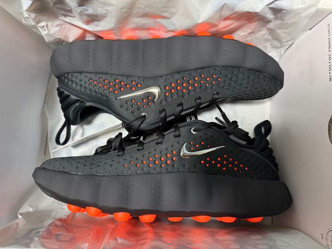 靴 Nike Women's Mind 002 Black/Hyper