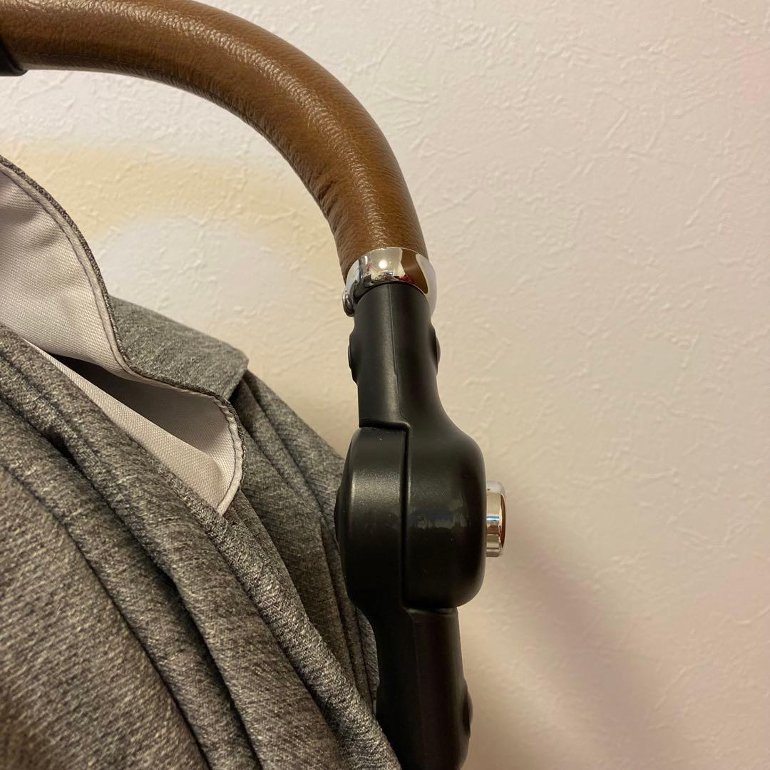 アップリカ　ラクーナビッテ　クッション