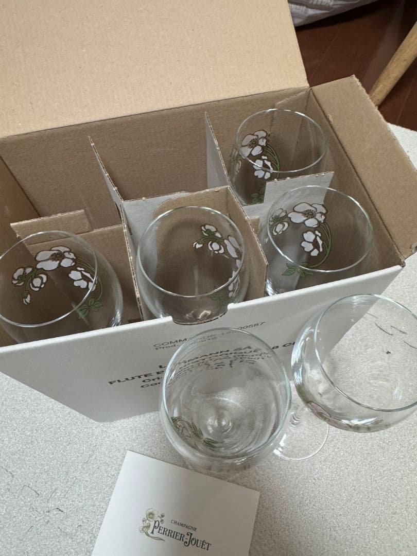 Perrier Jouët フルートグラス 6個セット 18cl