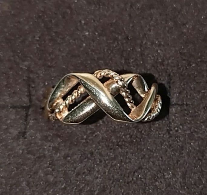 【K18】　デザインリング　本物　刻印あり